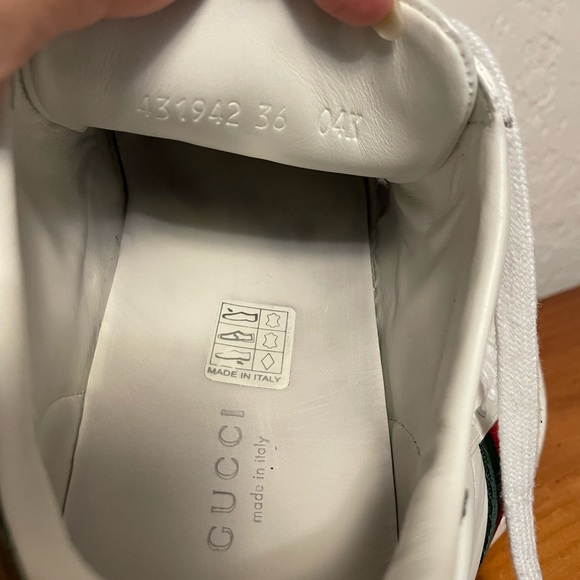 GUCCI Web Accent Leather Sneakers - Picture 2 of 7